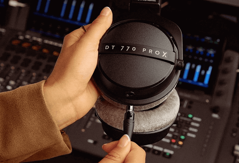 Beyerdynamic dt-770-pro-x-sluchatka hifisafir 4